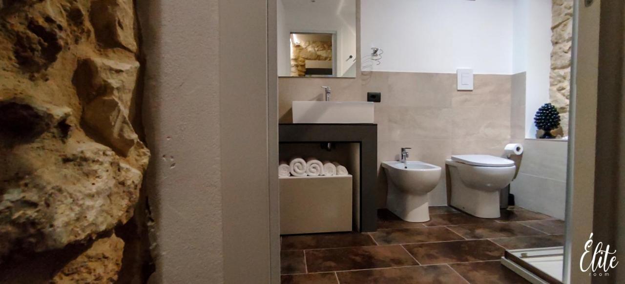 Elite Apartment *